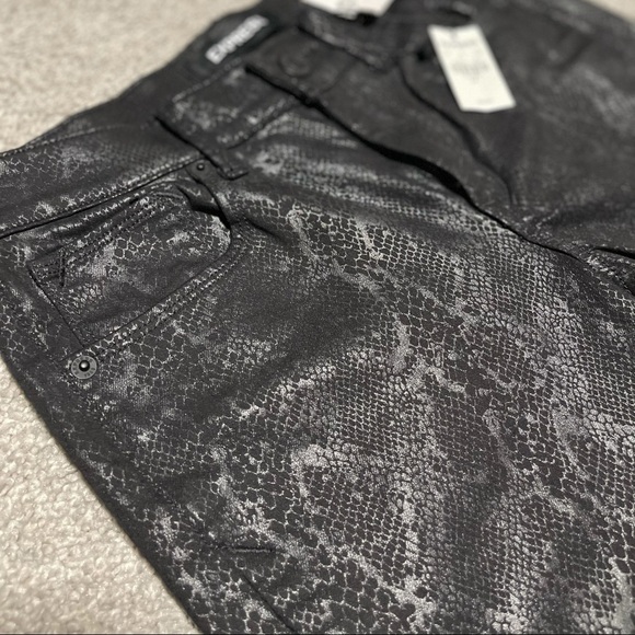 Express Mid Rise Snakeskin Print Ankle Leggings Jeans - Picture 6 of 6